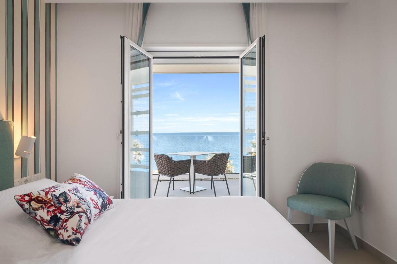 Seaside Hotel Capo dʼOrlando المظهر الخارجي الصورة