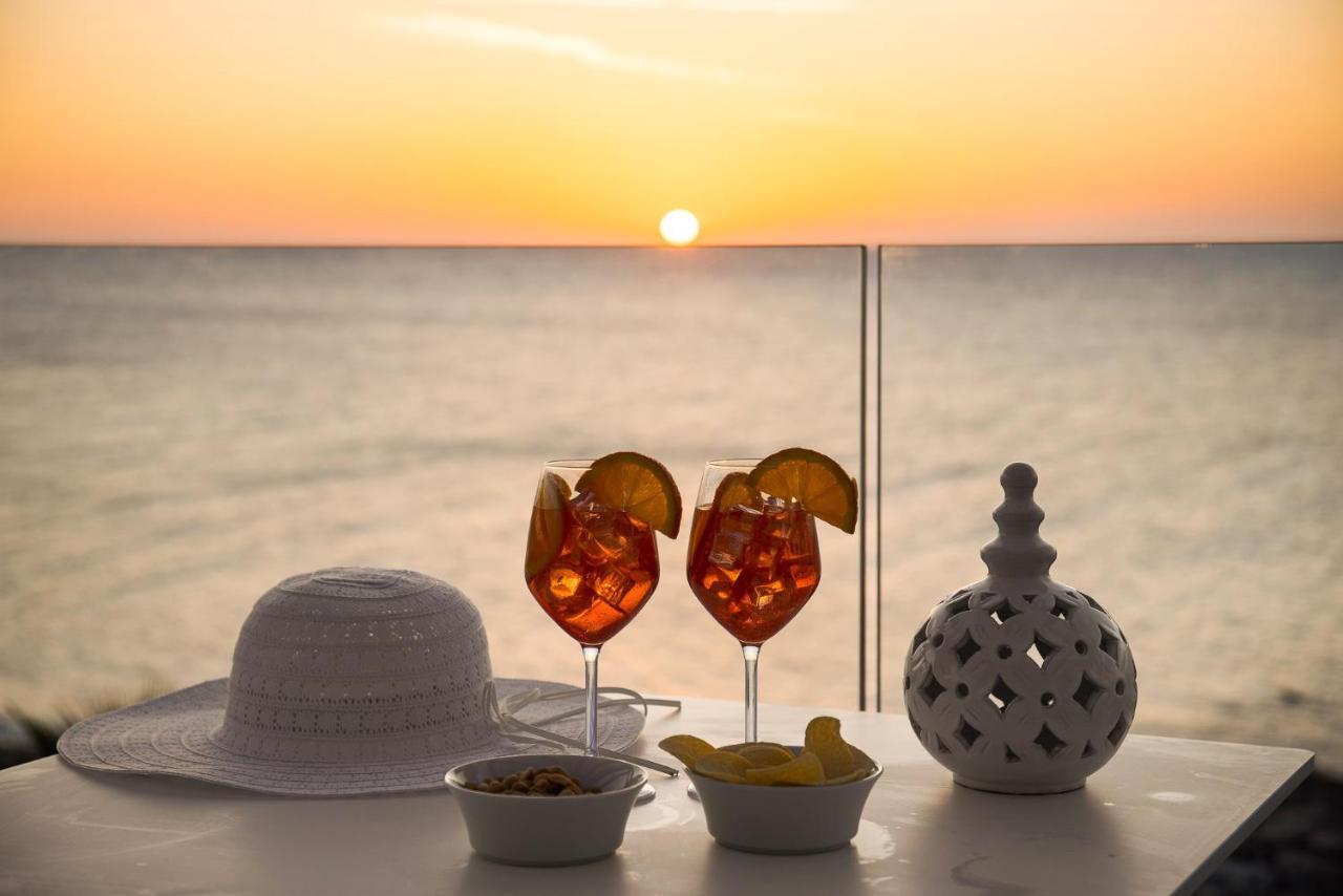 Seaside Hotel Capo dʼOrlando المظهر الخارجي الصورة