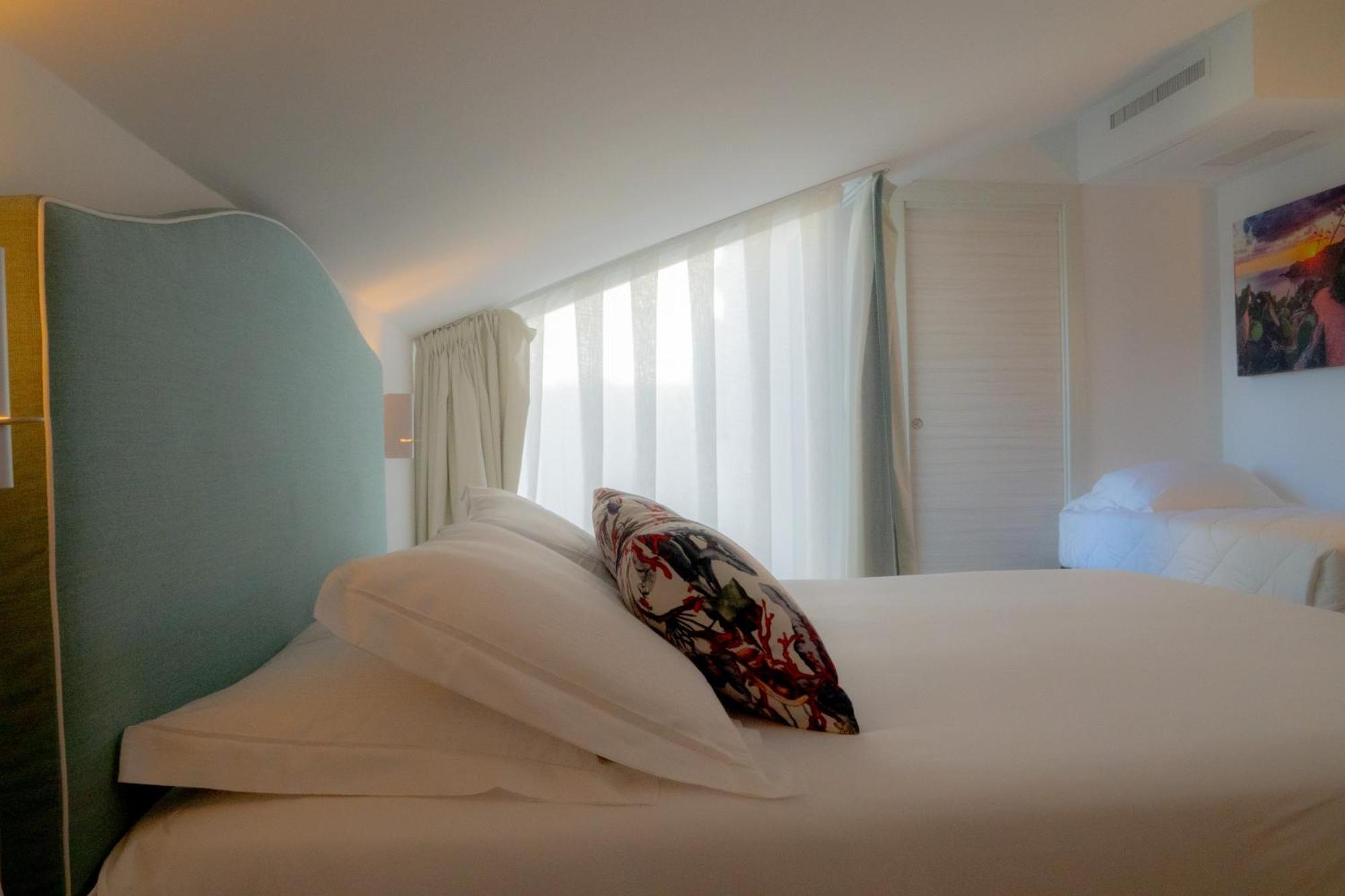 Seaside Hotel Capo dʼOrlando المظهر الخارجي الصورة