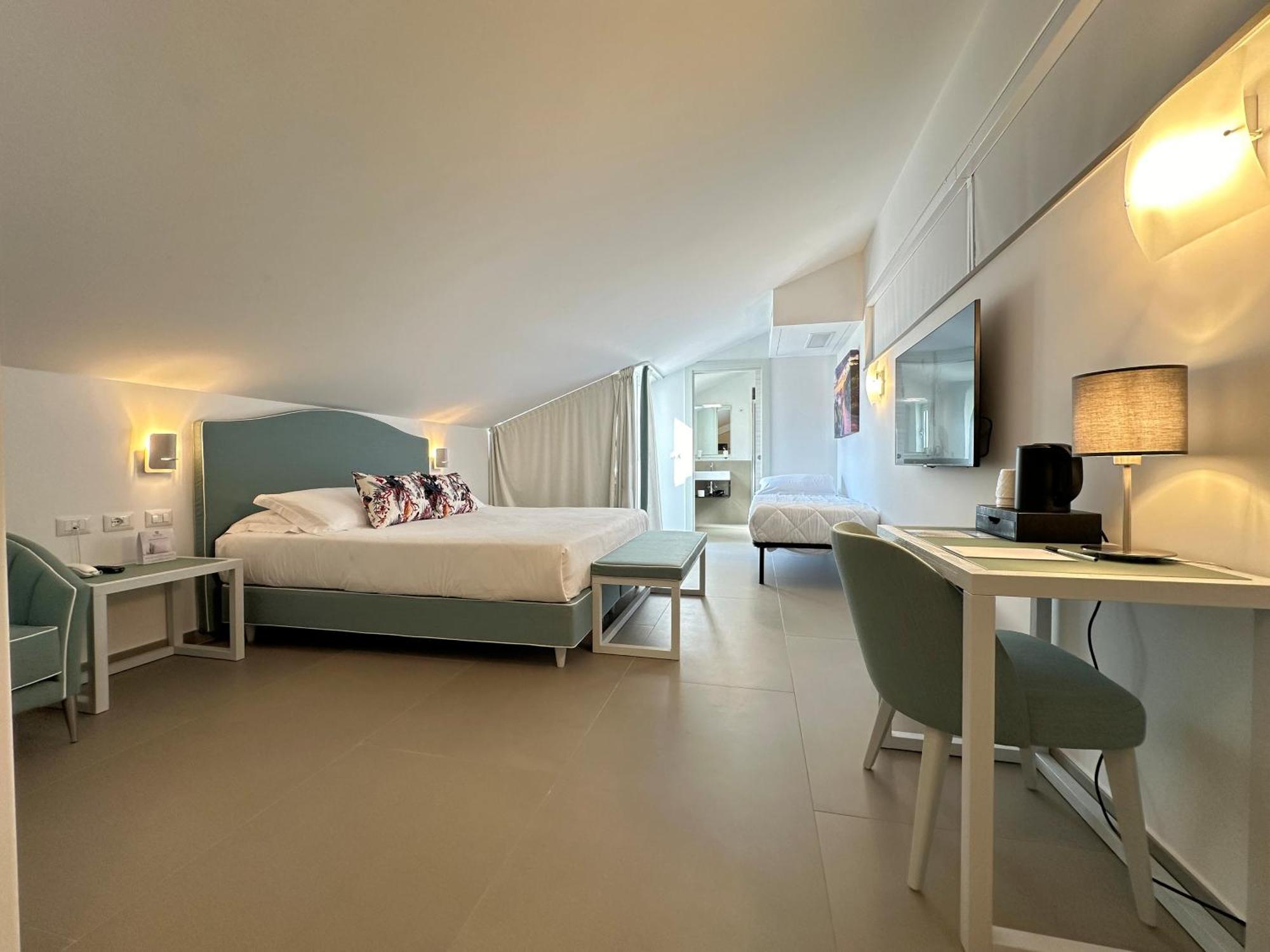 Seaside Hotel Capo dʼOrlando المظهر الخارجي الصورة